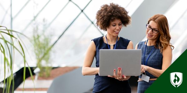 how to become a financial analyst