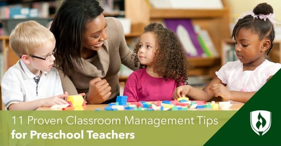 classroom management tips female teacher doing activity with young children